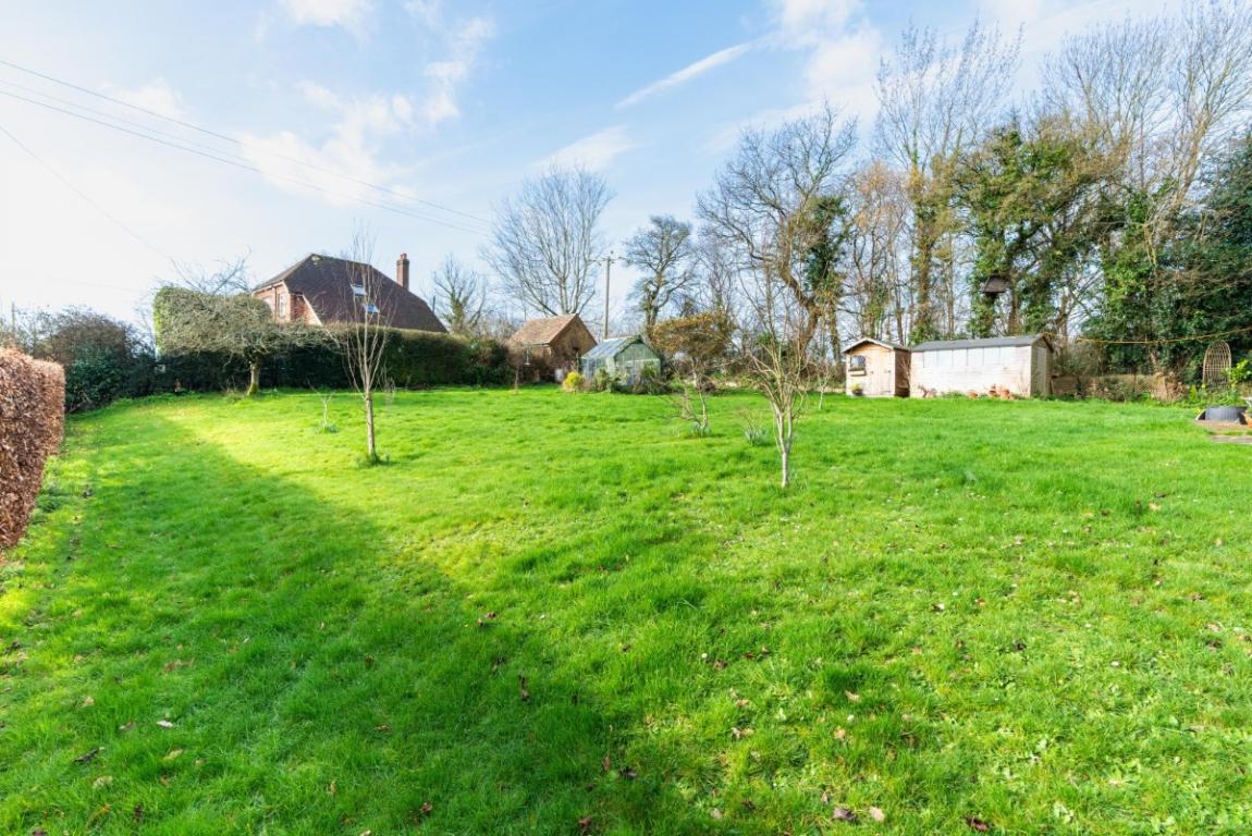 Image: 22 Gaunts Common Wimborne Dorset Gaunts Common