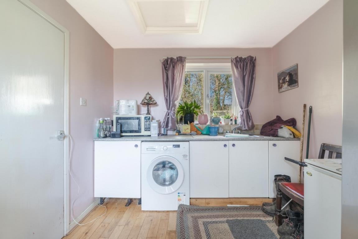 Image: 11 Gaunts Common Wimborne Dorset Gaunts Common