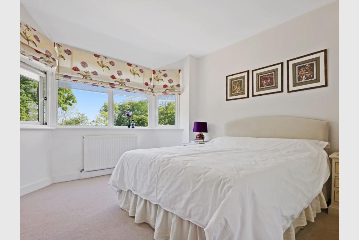 Image: 11 Merley Lane Wimborne Dorset Merley