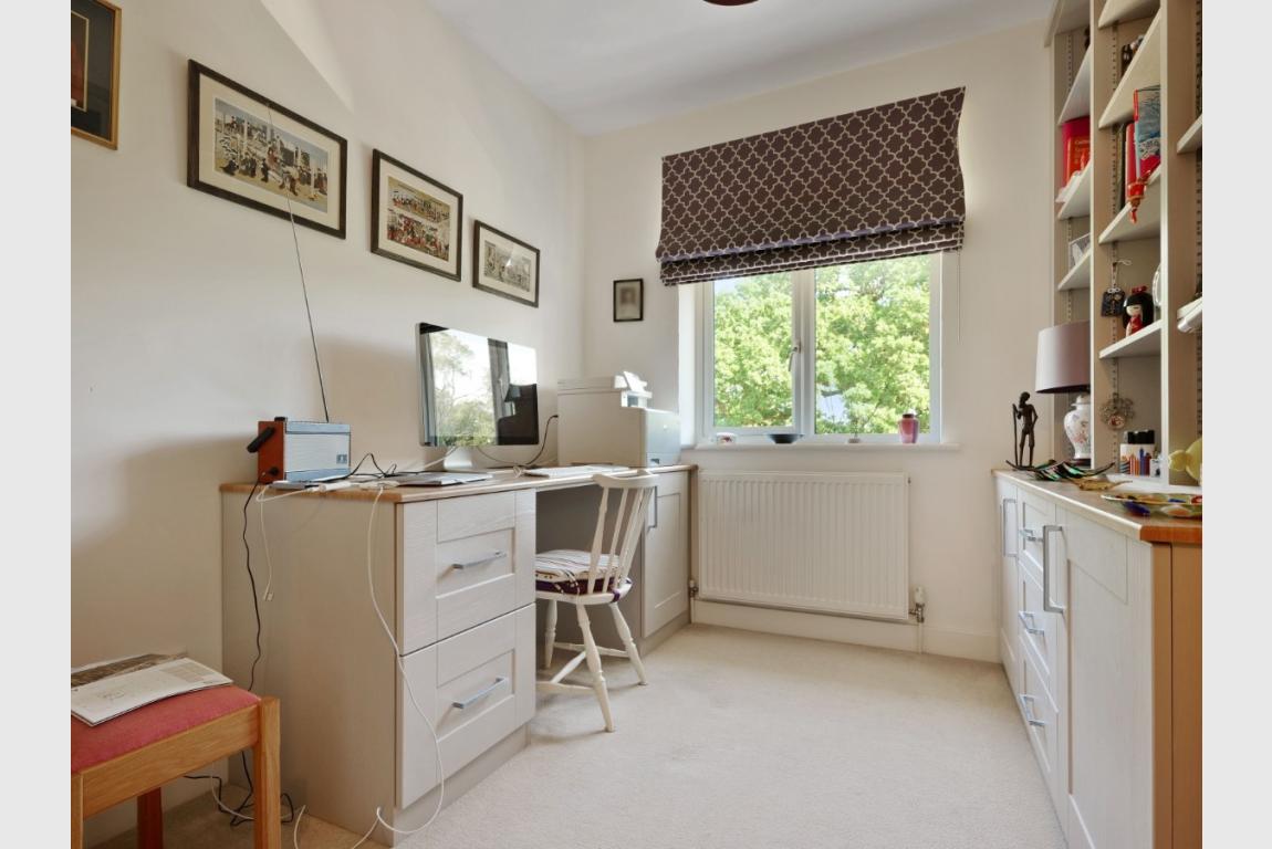 Image: 15 Merley Lane Wimborne Dorset Merley