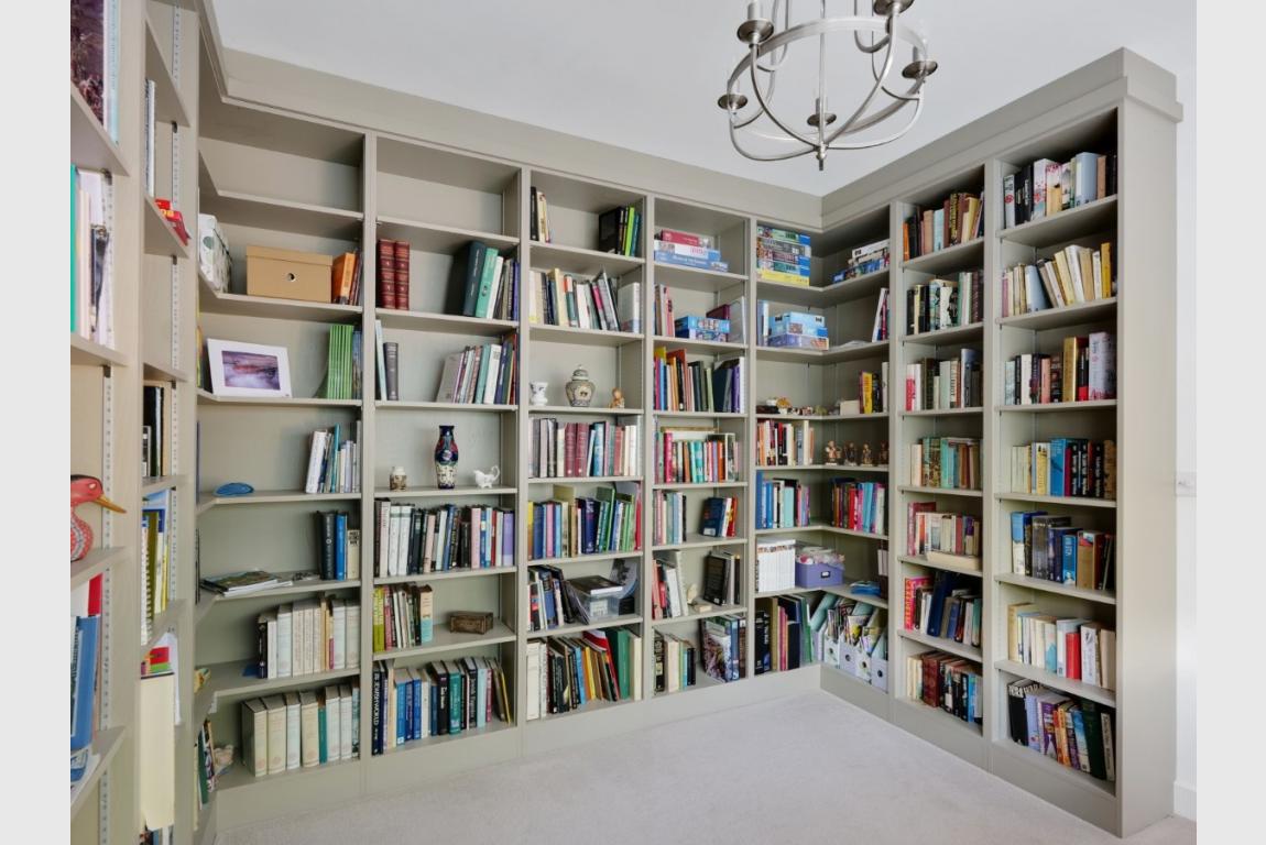 Image: 8 Merley Lane Wimborne Dorset Merley