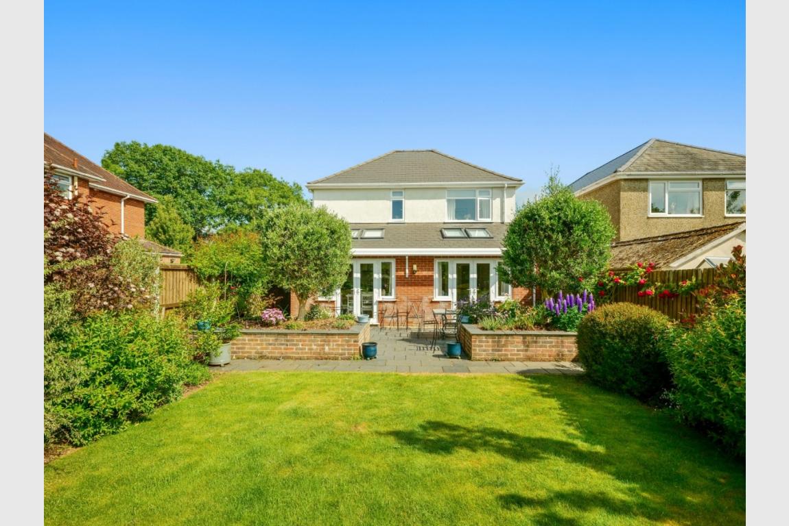 Image: 24 Merley Lane Wimborne Dorset Merley