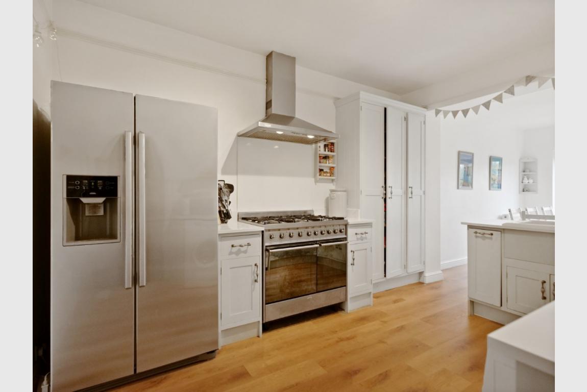 Image: 8 East Borough Wimborne Dorset Wimborne