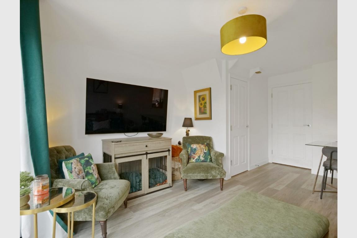 Image: 3 Strickland Way Wimborne Dorset Wimborne