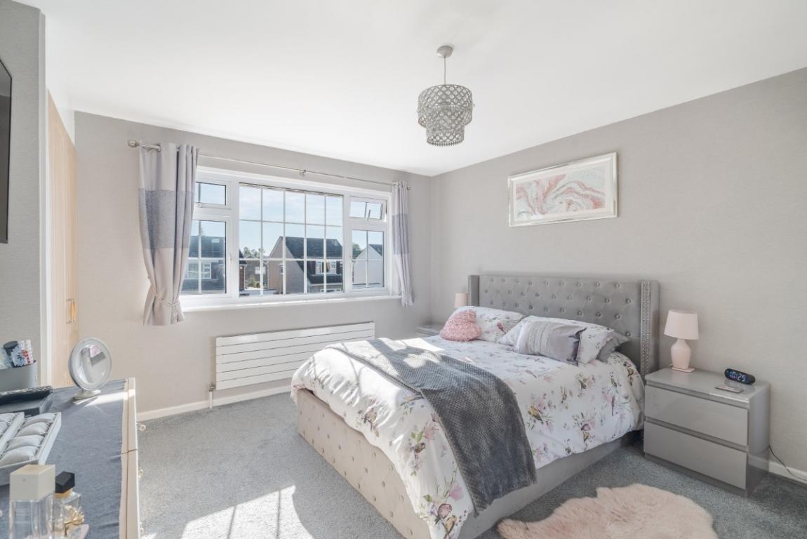 Image: 14 Countess Close Wimborne Dorset Merley