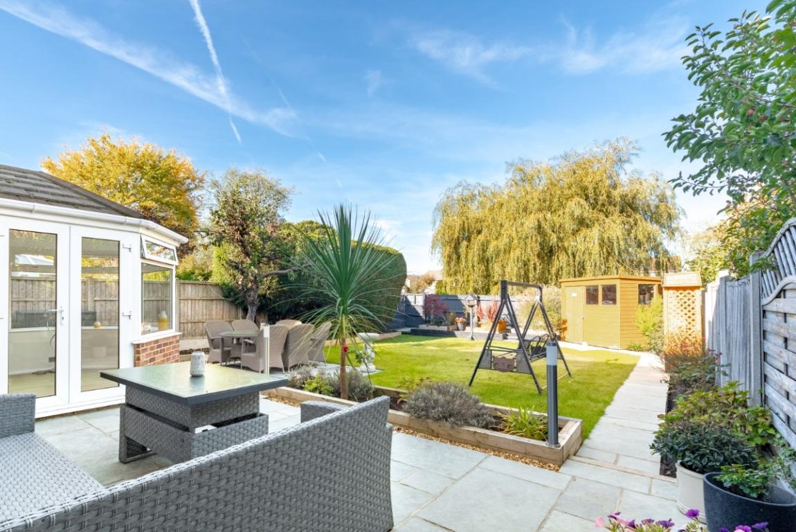 Image: 21 Countess Close Wimborne Dorset Merley