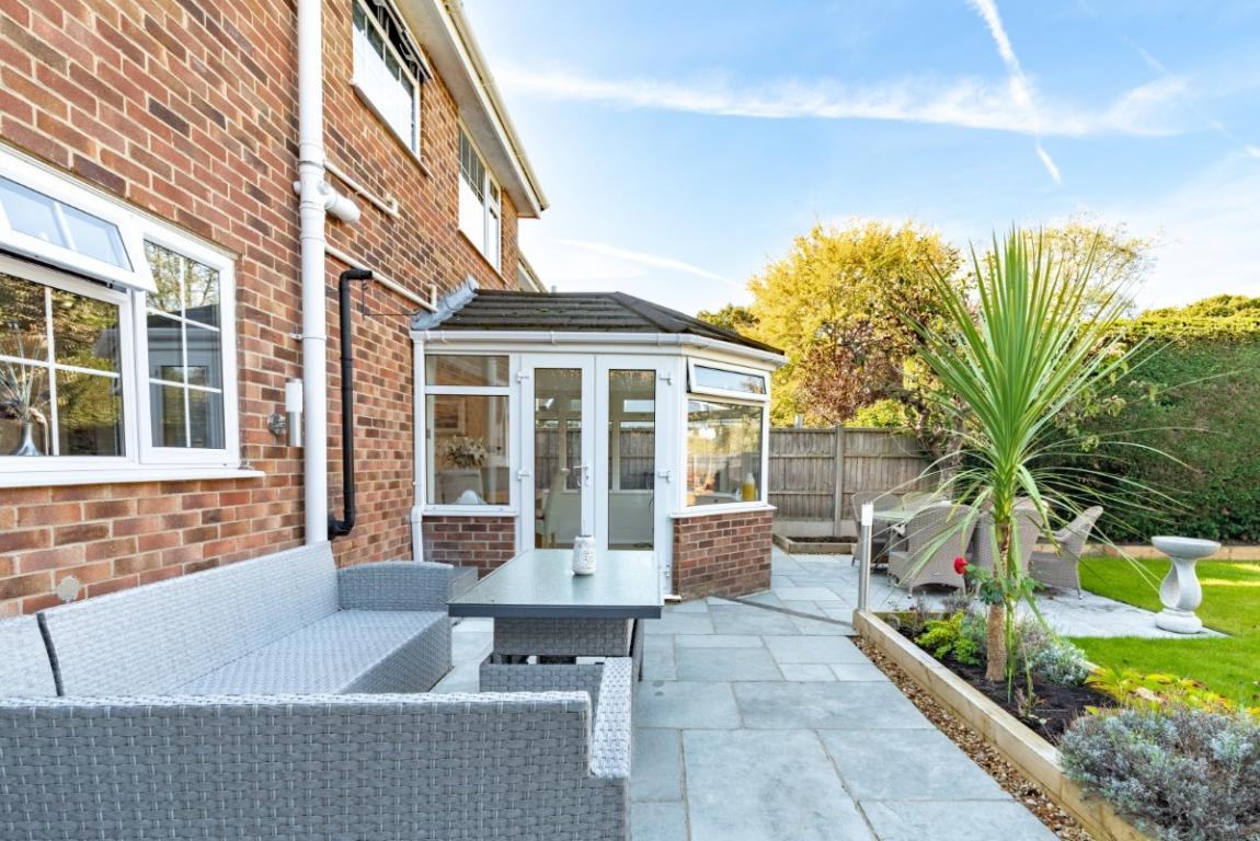 Image: 22 Countess Close Wimborne Dorset Merley