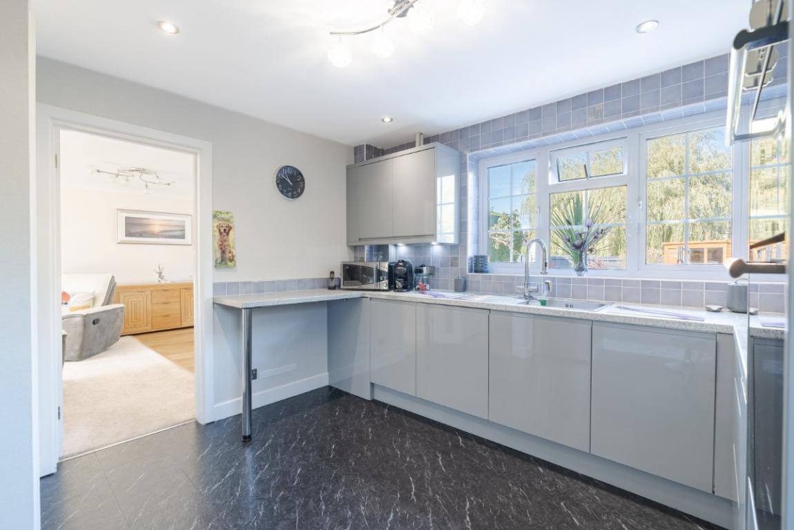 Image: 9 Countess Close Wimborne Dorset Merley