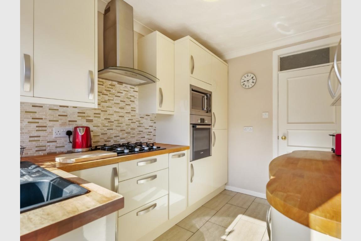 Image: 9 Foxcroft Drive Wimborne Dorset Colehill