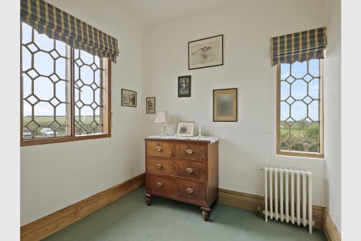 Image: 21 Cranborne Road Wimborne Dorset Horton