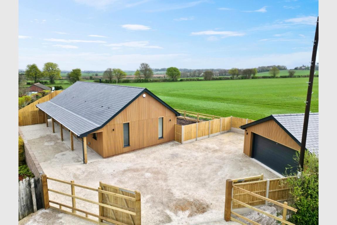 Image: 1 Horton Road Wimborne Dorset Horton