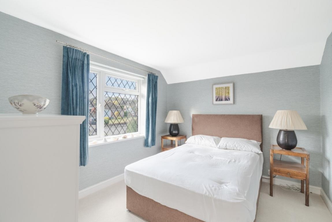 Image: 17 Merley Ways Wimborne Dorset Wimborne