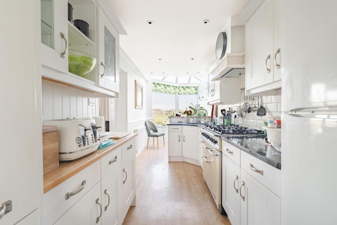 Image: 9 Merley Ways Wimborne Dorset Wimborne