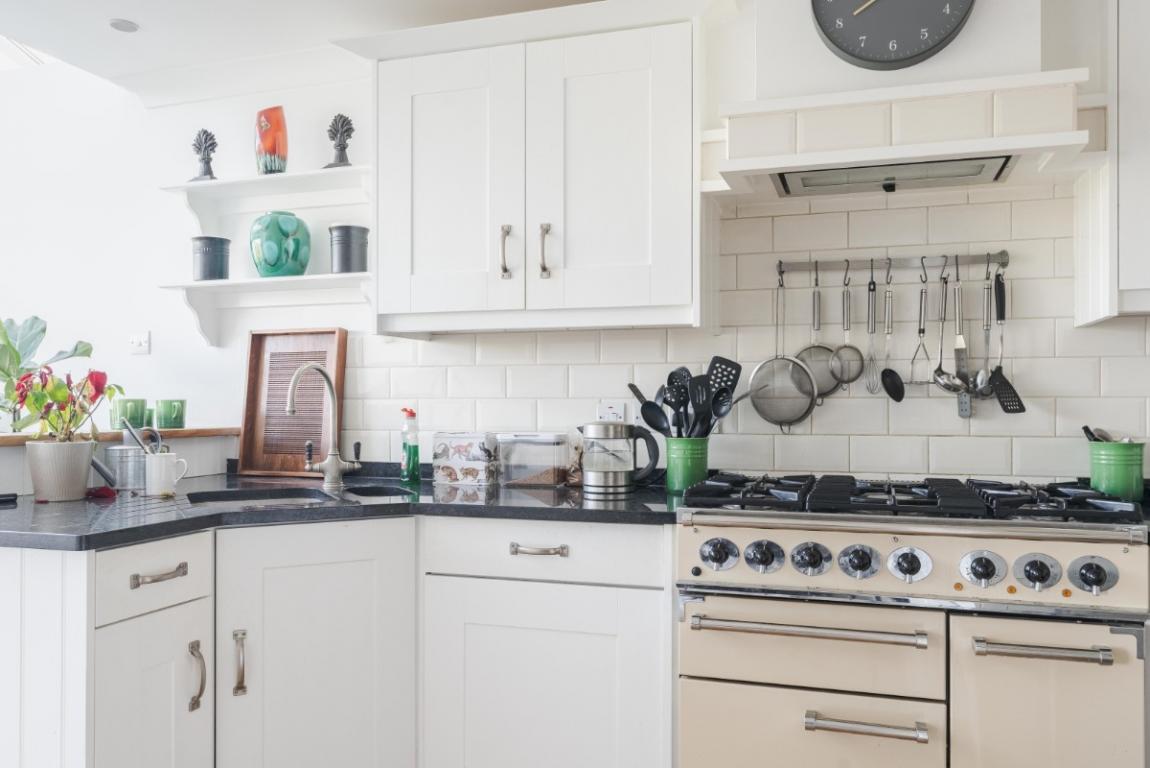 Image: 11 Merley Ways Wimborne Dorset Wimborne