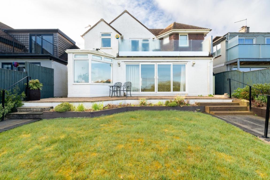 Image: 21 Merley Ways Wimborne Dorset Wimborne