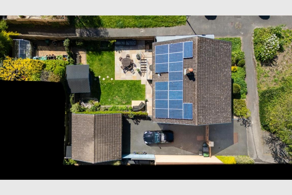 Image: 17 Bridle Way Wimborne Dorset Colehill