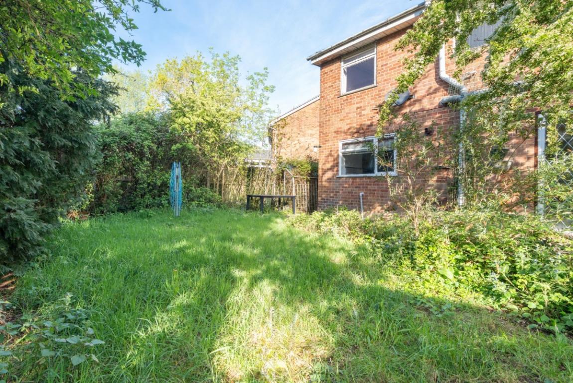 Image: 19 Lynwood Drive Wimborne Dorset Merley