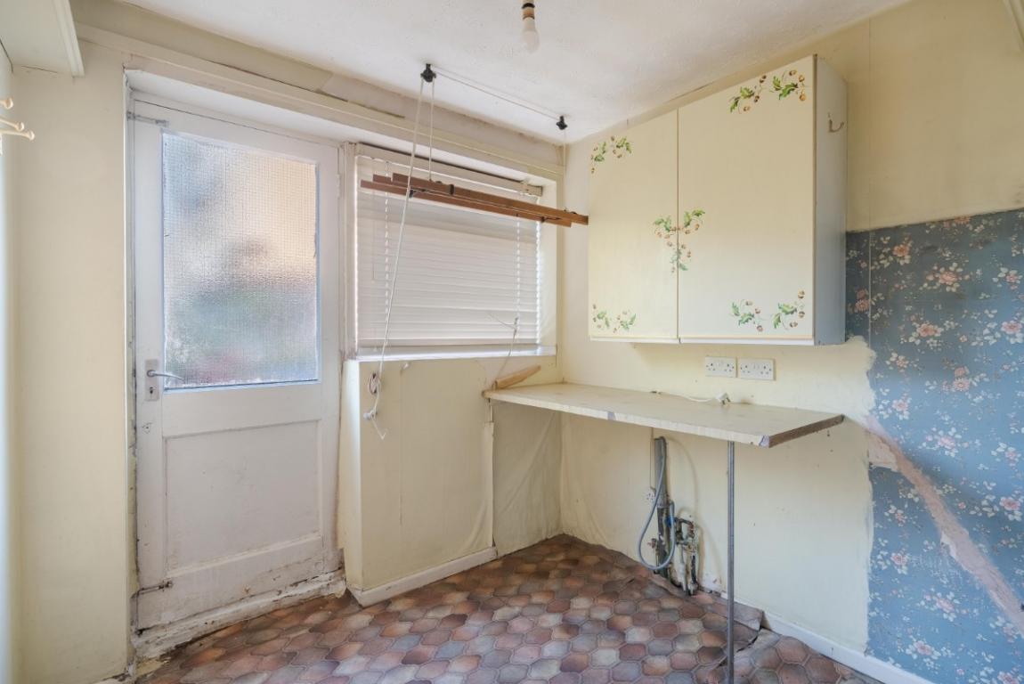 Image: 8 Lynwood Drive Wimborne Dorset Merley