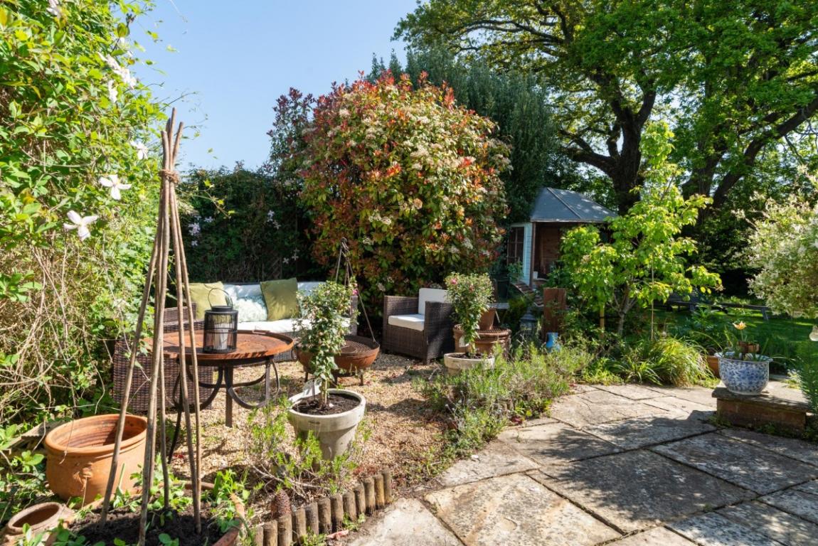 Image: 34 Montacute Way Wimborne Dorset Merley