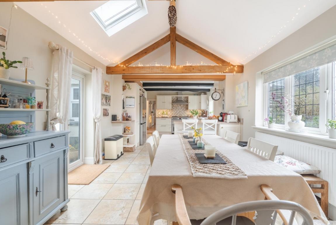 Image: 11 Montacute Way Wimborne Dorset Merley