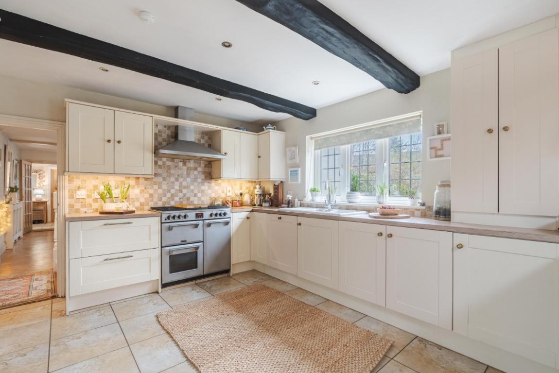 Image: 13 Montacute Way Wimborne Dorset Merley