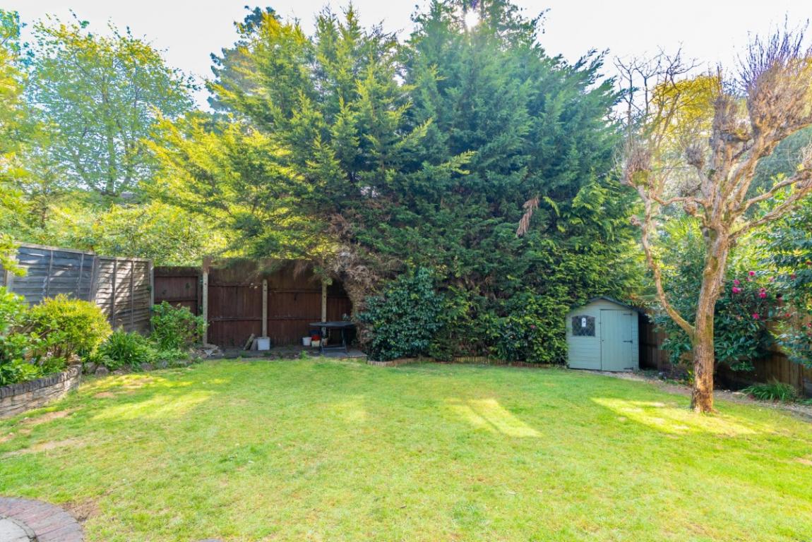 Image: 21 Marlborough Place Wimborne Dorset Wimborne