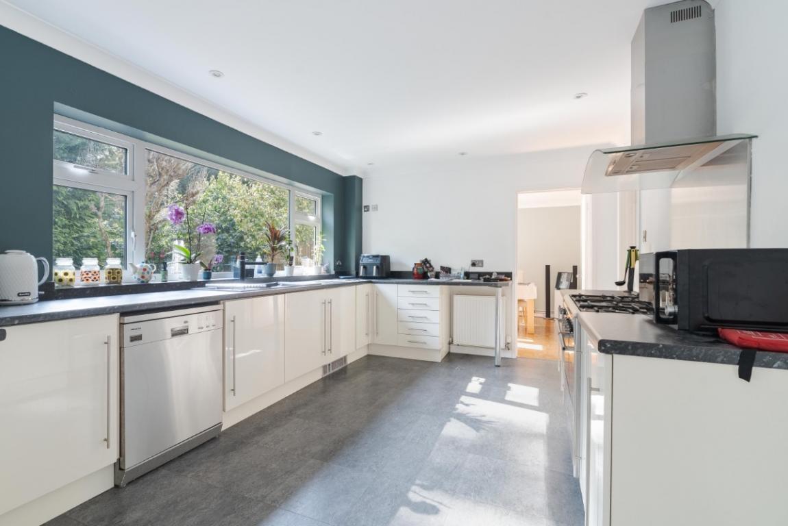 Image: 8 Marlborough Place Wimborne Dorset Wimborne