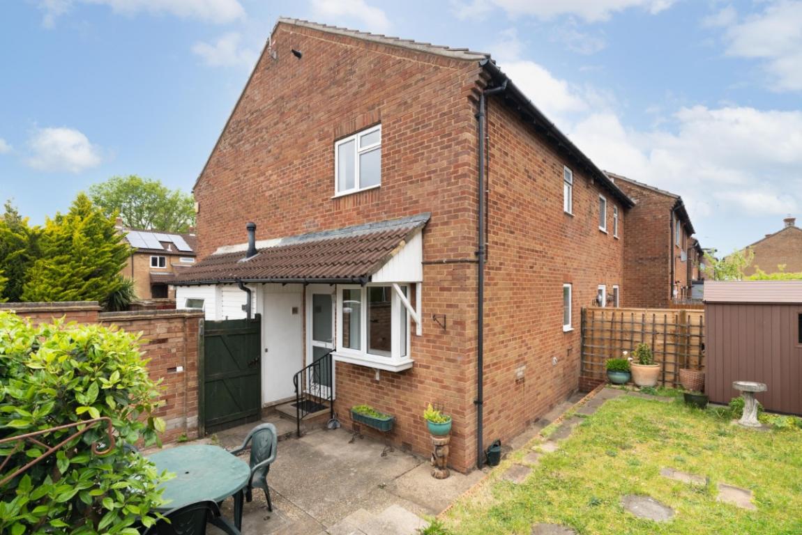 Image: 12 Plantagenet Crescent Bournemouth Dorset Bearwood