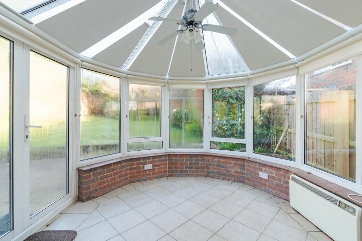 Image: 7 Canford Bottom Wimborne Dorset Colehill