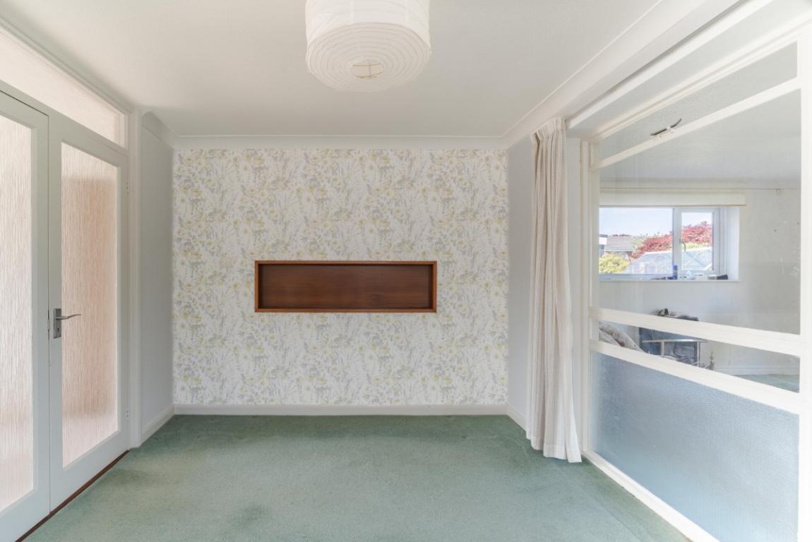 Image: 8 Cobham Way Wimborne Dorset Merley