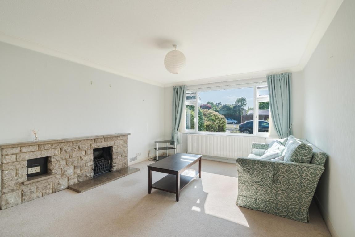 Image: 3 Cobham Way Wimborne Dorset Merley
