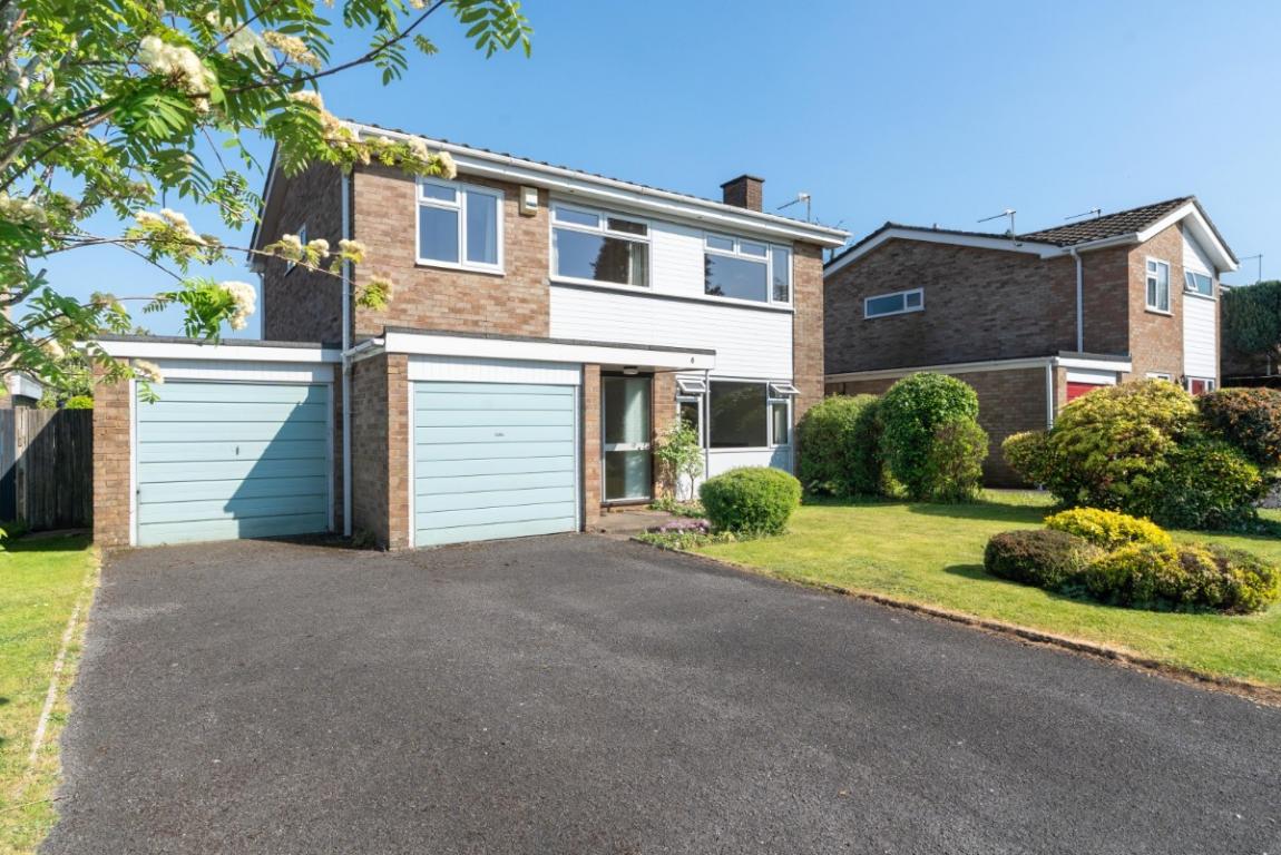 Image: 1 Cobham Way Wimborne Dorset Merley