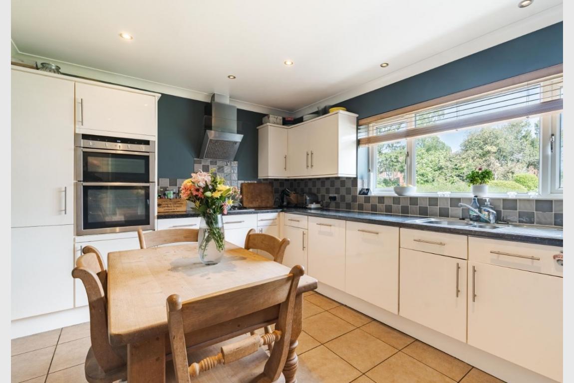 Image: 4 Wimborne Road West Wimborne Dorset Wimborne