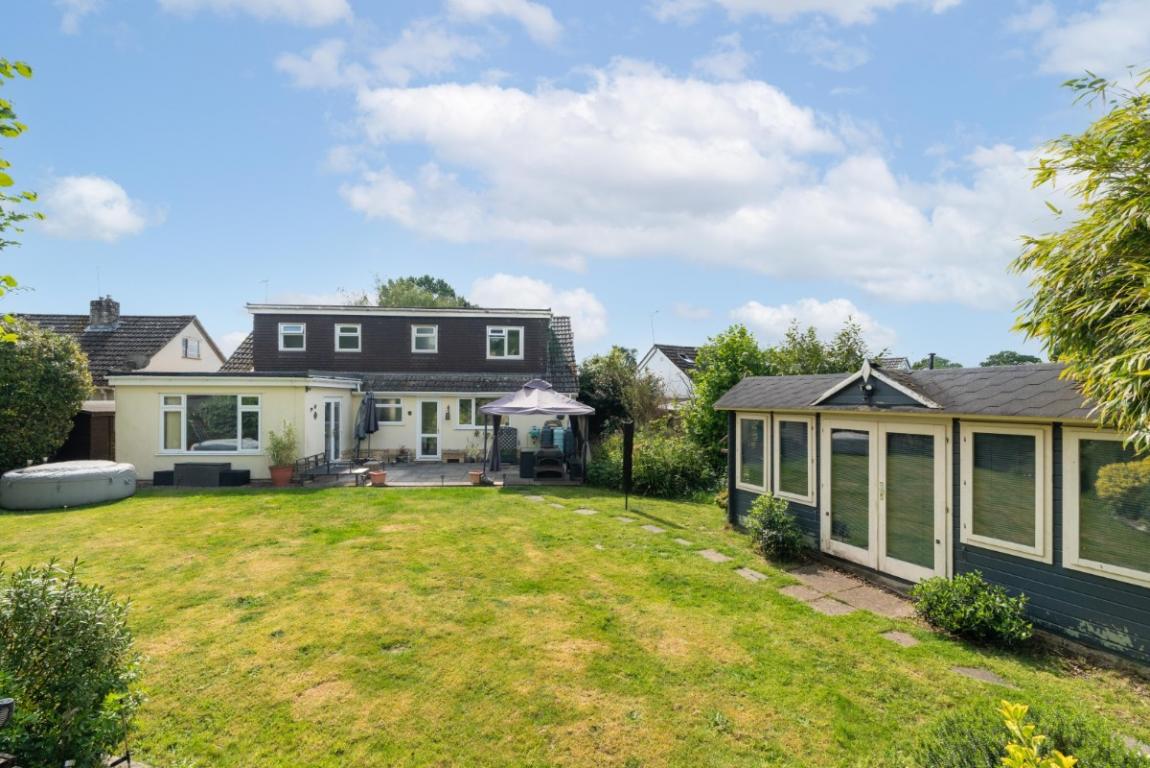Image: 20 Cedar Drive Wimborne Dorset Colehill