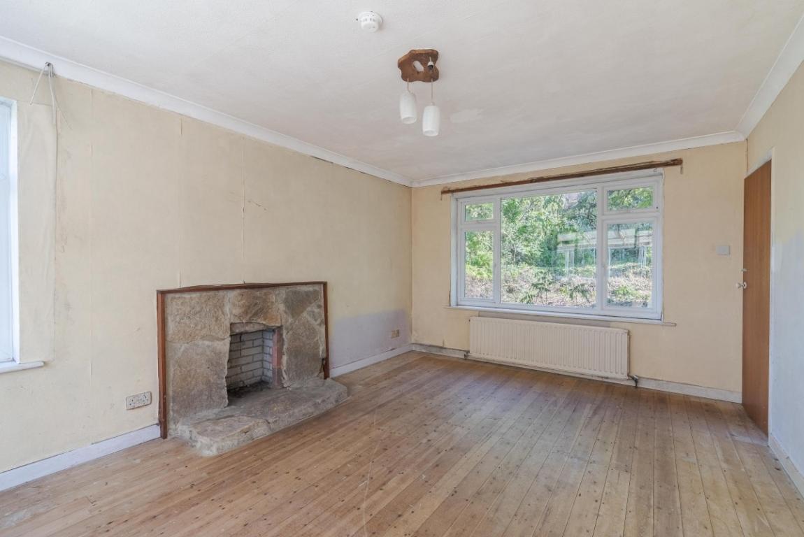 Image: 6 Blandford Road Wimborne Dorset Corfe Mullen