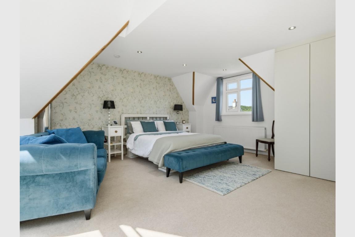 Image: 19 Lonnen Road Wimborne Dorset Colehill