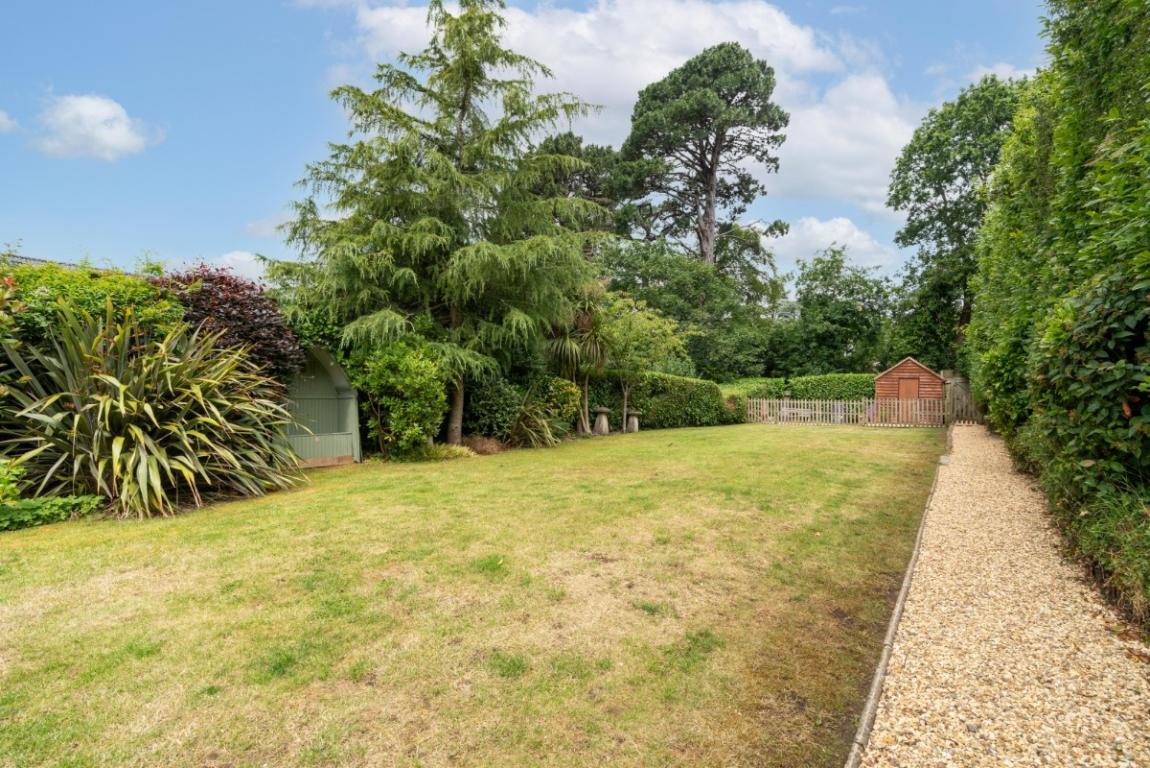 Image: 2 Blythe Road Wimborne Dorset Corfe Mullen