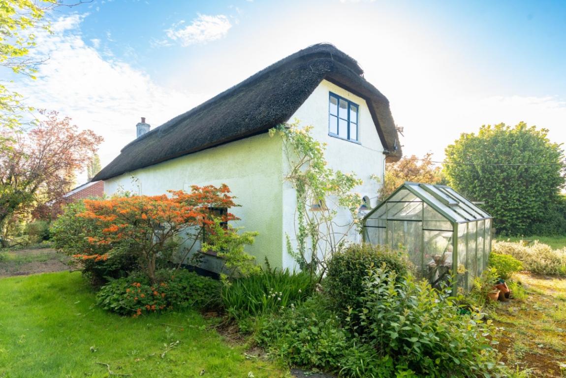 Image: 2 Furzehill Wimborne Dorset Furzehill