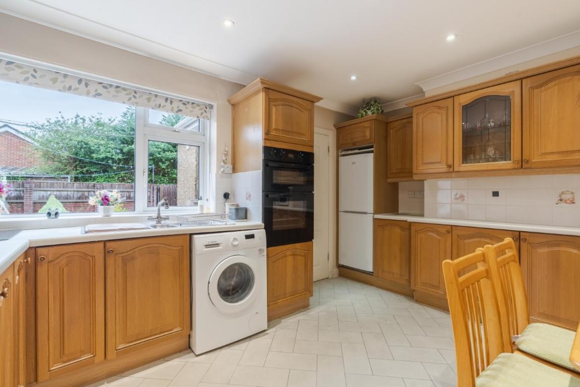 Image: 6 Middlehill Road Wimborne Dorset Colehill
