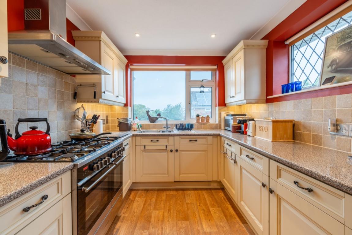 Image: 7 Lacy Drive Wimborne Dorset 