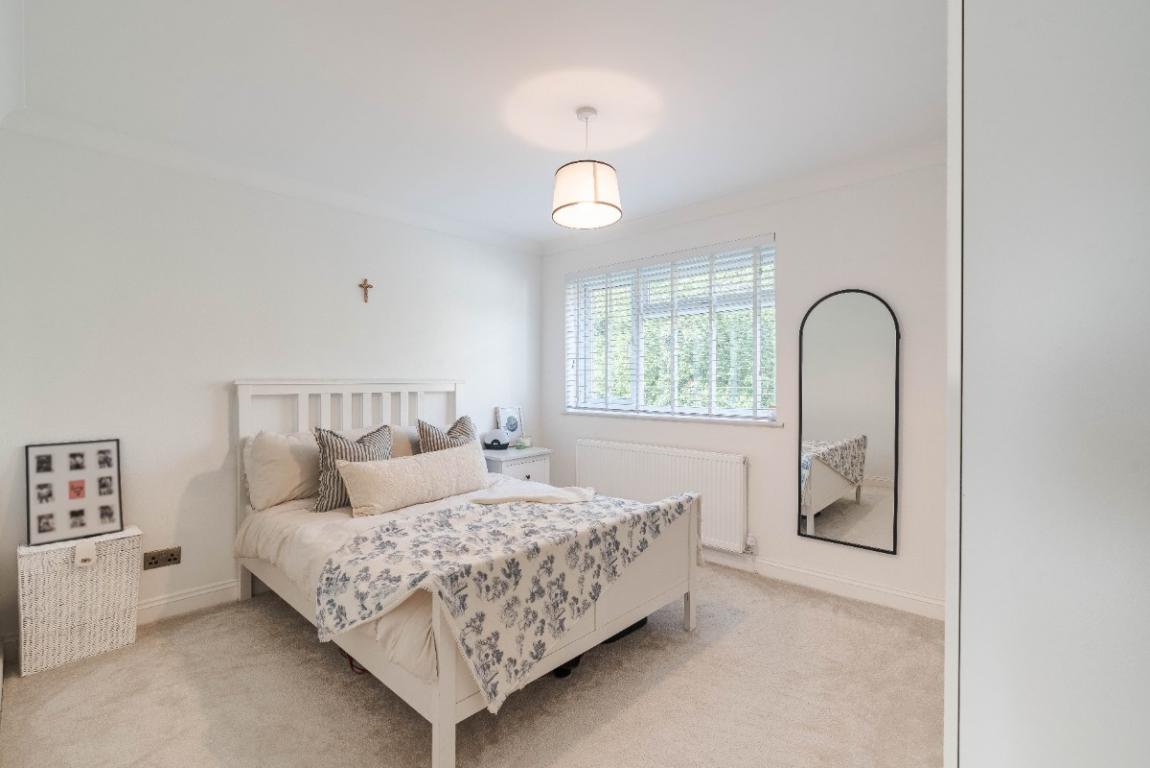 Image: 13 Cockerell Close Wimborne Dorset Merley