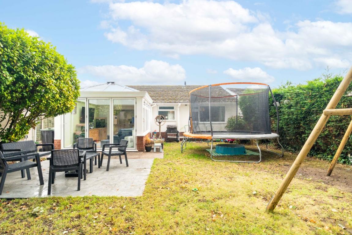 Image: 18 Swallow Way Wimborne Dorset Colehill