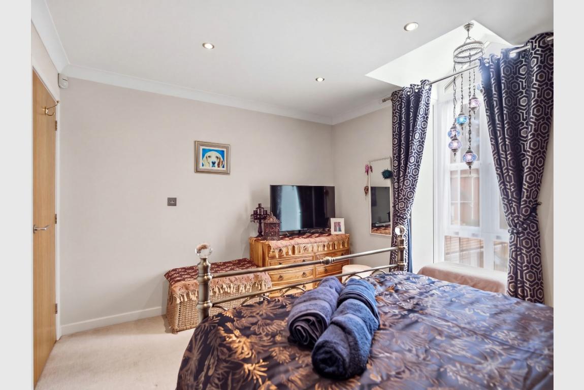 Image: 23 Marian Close Wimborne Dorset Corfe Mullen