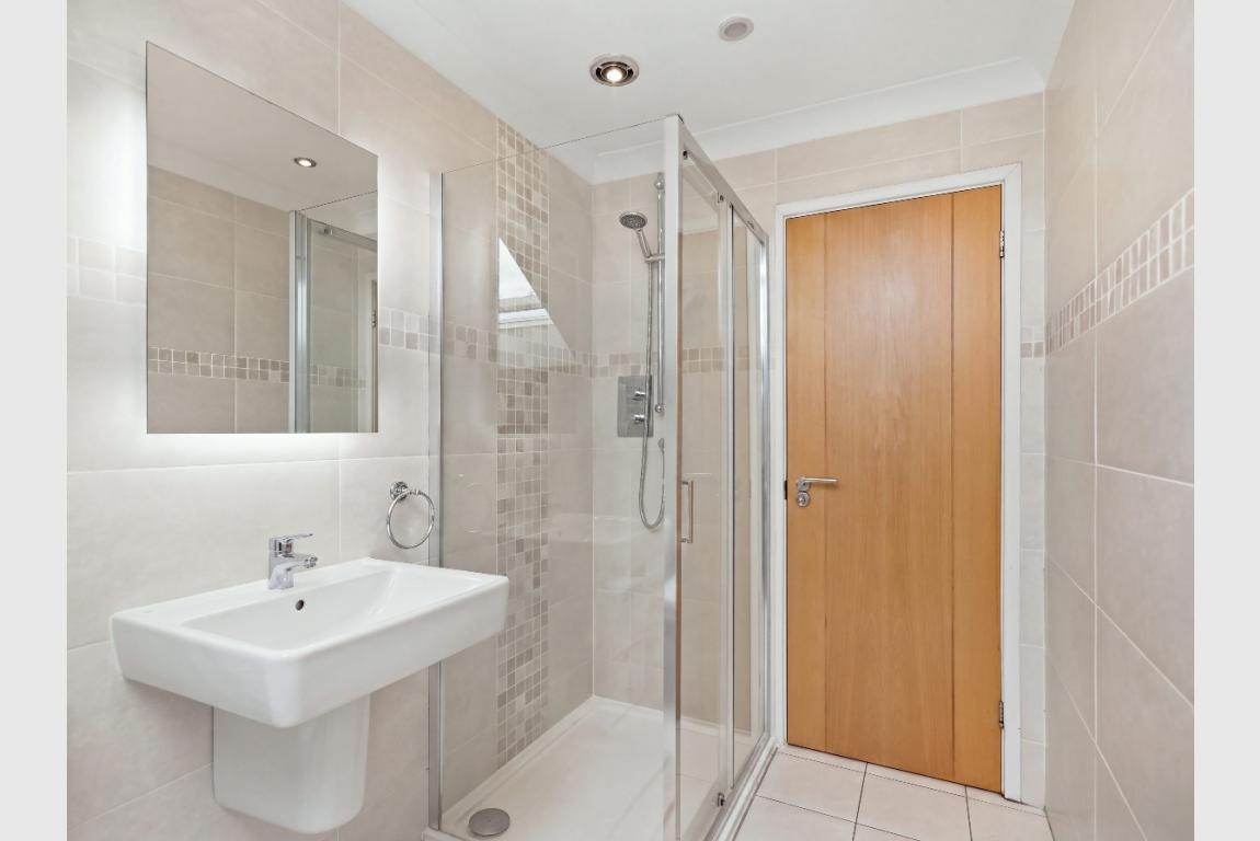 Image: 21 Marian Close Wimborne Dorset Corfe Mullen